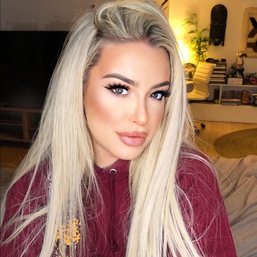 Meet your Posher, Tana Mongeau Paul